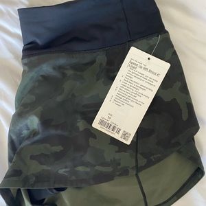 Lululemon speed up short NWT size 10 camo print